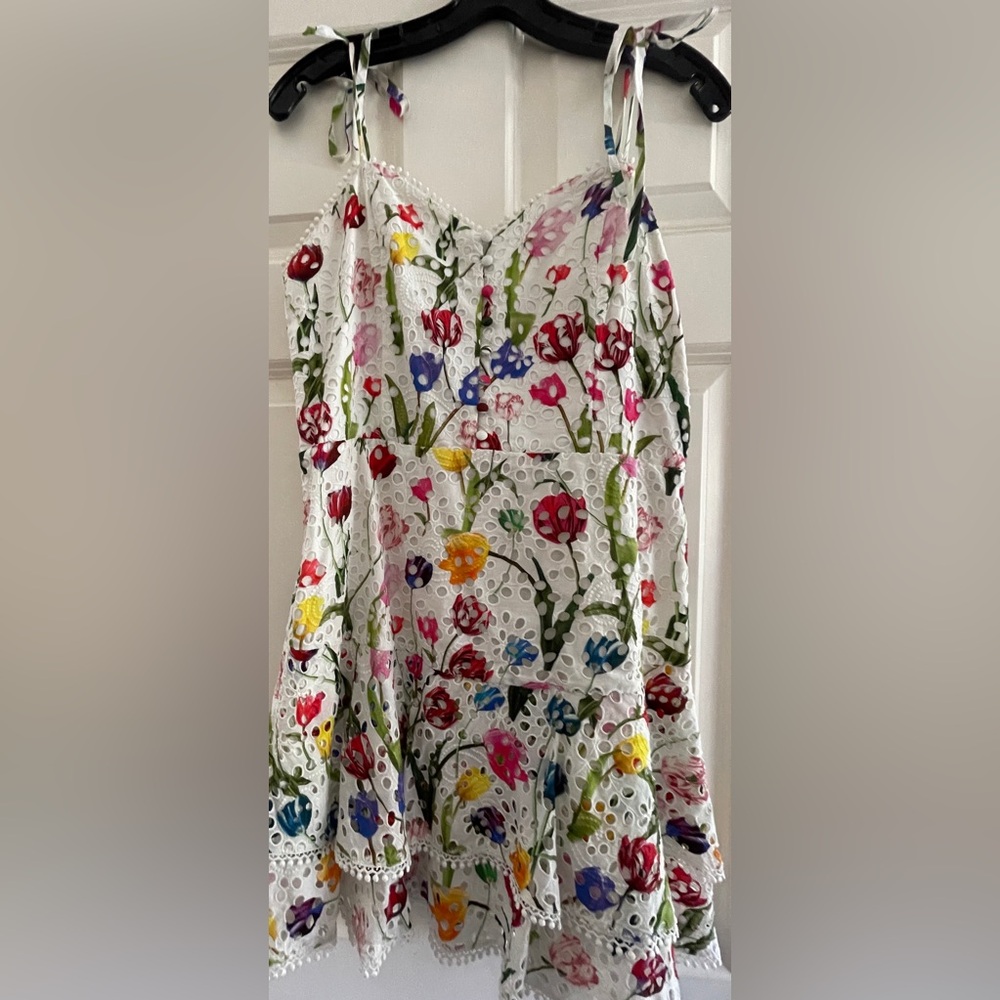ALICE + OLIVIA Tulips Floral Eyelet Dress Sz 14, 12, 10 Worn one time! Like new!